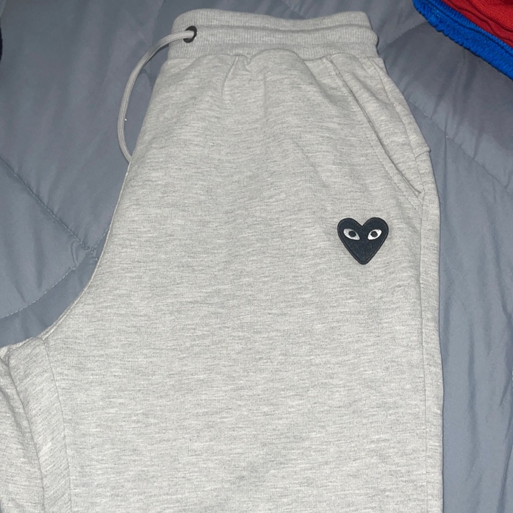 COMME de GARÇONS PLAY XL SWEATPANTS